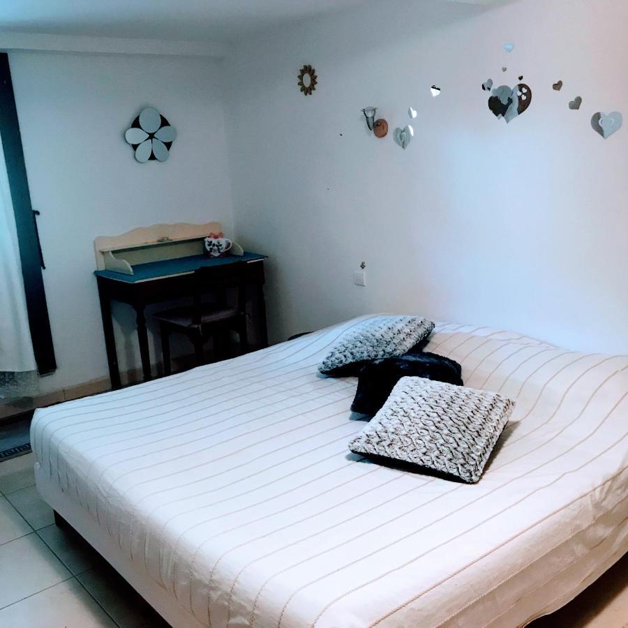Chambre Et Salle De Bain Prive S'Ouvrant Sur Terrasse, Jardin Et Cuisine D'Ete 基扬 外观 照片